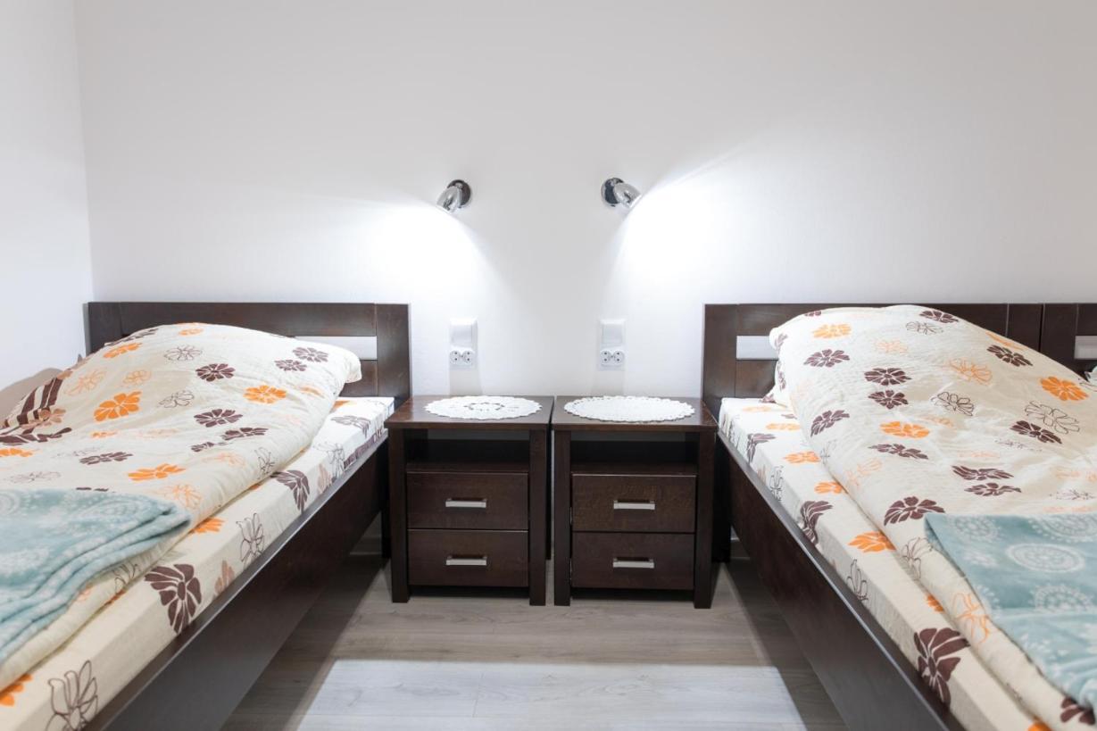 Dom Pod Lipa Villa ริมานุฟ-ซดรุย ภายนอก รูปภาพ